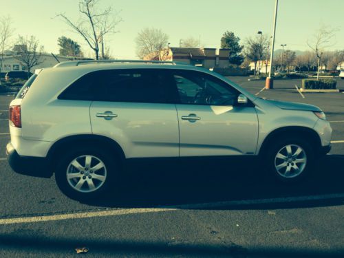 2012 kia sorento..lx..v6..awd..warranty