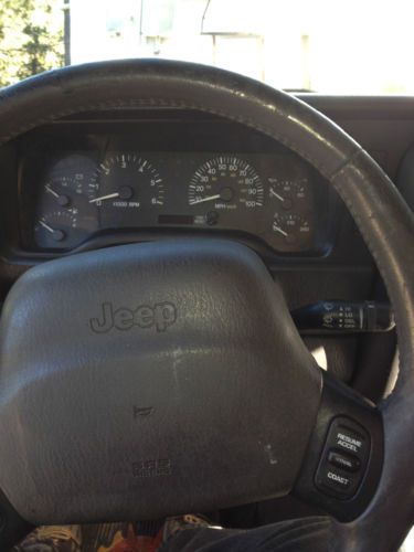 2000 Jeep Cherokee Classic Sport Utility 4-Door 4.0L New tires and brakes. NICE!, US $6,800.00, image 3