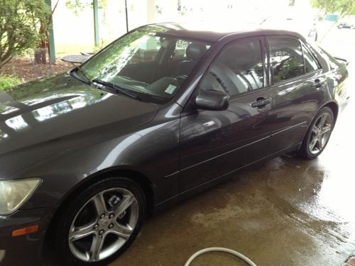 2001 lexus is300