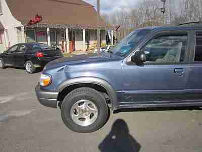 NO RESERVE! - NO ACCIDENTS! - CLEAN INTERIOR! - WORKING 4X4! - CD & MORE!!!, image 3
