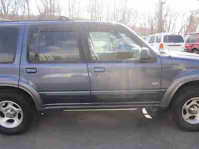 NO RESERVE! - NO ACCIDENTS! - CLEAN INTERIOR! - WORKING 4X4! - CD & MORE!!!, image 10
