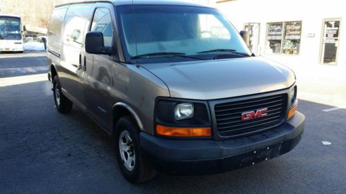 2003 gmc savana chevy express 2500 van 84k miles runs and drives nice salvage