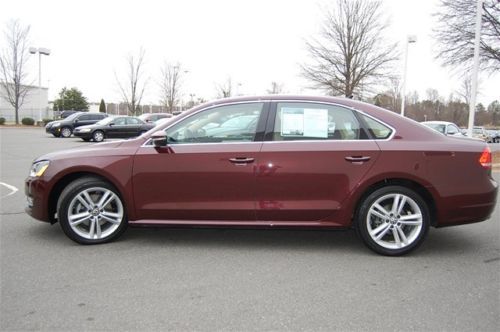 33K, one owner, leatherette, leather, SE V6, World Auto Certified,  Red, Ivory, image 2