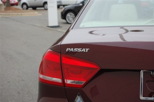 33K, one owner, leatherette, leather, SE V6, World Auto Certified,  Red, Ivory, image 9