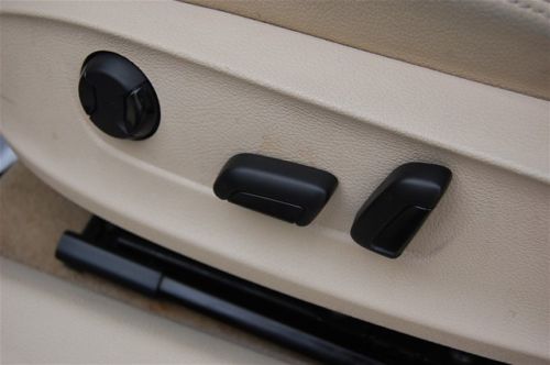 33K, one owner, leatherette, leather, SE V6, World Auto Certified,  Red, Ivory, image 18