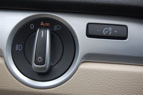 33K, one owner, leatherette, leather, SE V6, World Auto Certified,  Red, Ivory, image 19