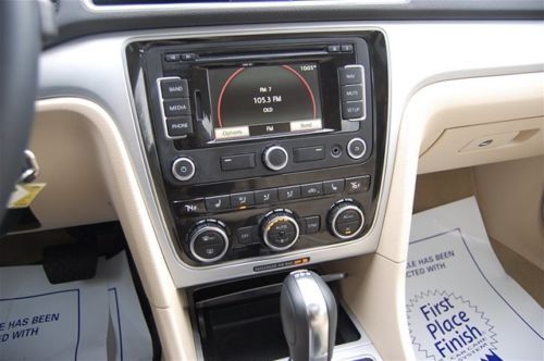 33K, one owner, leatherette, leather, SE V6, World Auto Certified,  Red, Ivory, image 26