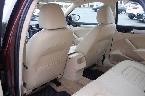 33K, one owner, leatherette, leather, SE V6, World Auto Certified,  Red, Ivory, image 32