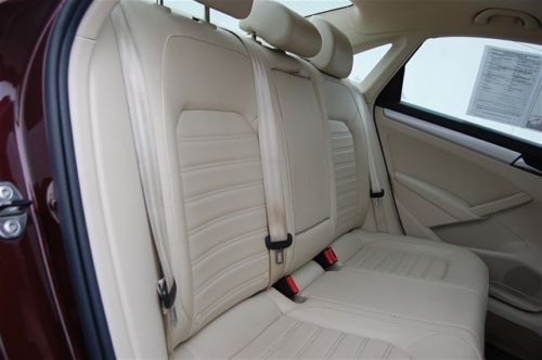 33K, one owner, leatherette, leather, SE V6, World Auto Certified,  Red, Ivory, image 40