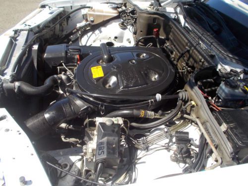 1989 Mercedes 300E, NO RESERVE, image 14