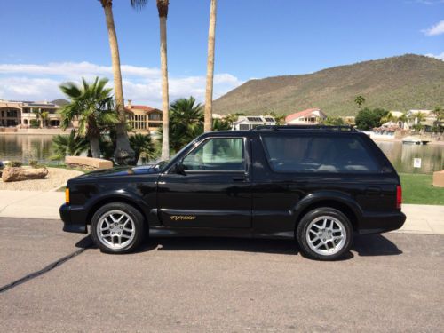 1993 gmc typhoon