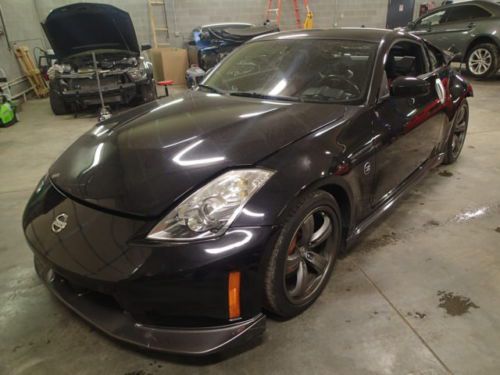 2008 nissan 350z nismo with non salvage title, clear title,  runs and drives