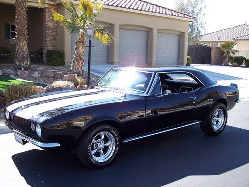 1967 chevrolet camaro, v8, p/s, new paint, rallye stripes,runs great, wow!!!