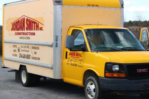 2005 gmc savana cutaway box truck