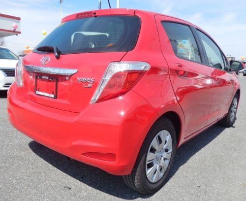 WE FINANCE ONE OWNER CHERRY RED HD RADIO FWD POWER AUX BLUETOOTH LOW MILES GAS, image 4