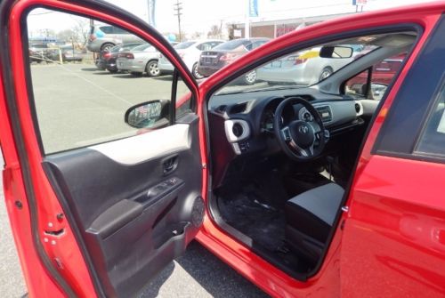 WE FINANCE ONE OWNER CHERRY RED HD RADIO FWD POWER AUX BLUETOOTH LOW MILES GAS, image 15