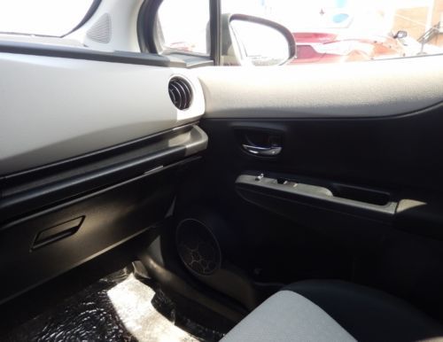 WE FINANCE ONE OWNER CHERRY RED HD RADIO FWD POWER AUX BLUETOOTH LOW MILES GAS, image 41