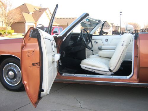 BEAUTIFUL RARE #S MATCHING 1969 CHRYSLER 300 CONVERTIBLE - 62,000 ACTUAL MILES, image 9