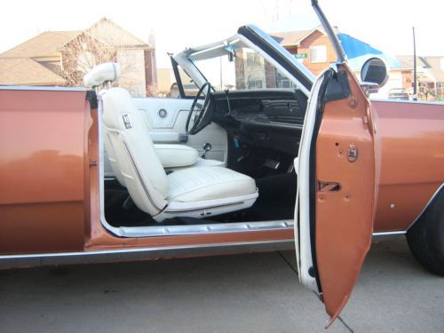 BEAUTIFUL RARE #S MATCHING 1969 CHRYSLER 300 CONVERTIBLE - 62,000 ACTUAL MILES, image 10