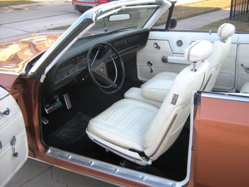BEAUTIFUL RARE #S MATCHING 1969 CHRYSLER 300 CONVERTIBLE - 62,000 ACTUAL MILES, image 13