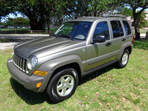 Florida 06 liberty 4x4 crd clean carfax 2.8l 4-cyl needs nothing lqqk no reserve