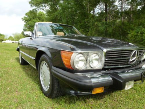 Beautiful 1986 Mercedes 560 SL , Metallic gray with tan leather 58,648 miles, image 4