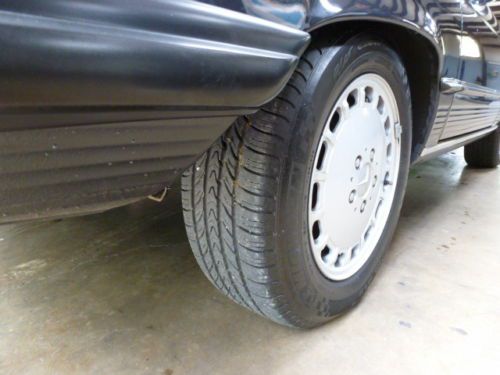 Beautiful 1986 Mercedes 560 SL , Metallic gray with tan leather 58,648 miles, image 9