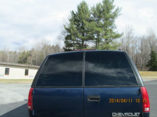 1999 Chevrolet K1500 Suburban LS Sport Utility 4-Door 5.7L, image 4