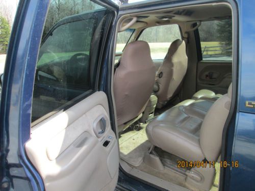 1999 Chevrolet K1500 Suburban LS Sport Utility 4-Door 5.7L, image 9