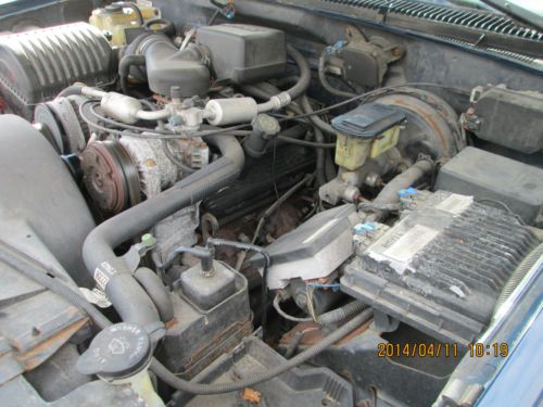 1999 Chevrolet K1500 Suburban LS Sport Utility 4-Door 5.7L, image 14