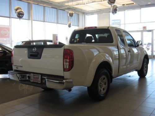 2013 Nissan Frontier S Extended Cab Pickup 4-Door 2.5L, image 3