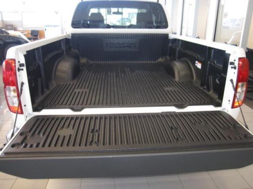 2013 Nissan Frontier S Extended Cab Pickup 4-Door 2.5L, image 4