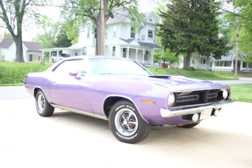 1970 plymouth cuda true factory plum crazy purple/ in violet 4 speed cuda