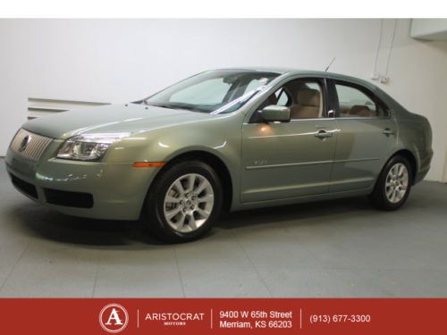 V6 awd, exceptionally clean, 1-owner clean carfax, michelin tires, low miles!