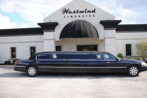 Limo limousine lincoln town car ford black 2005 stretch luxury absolute sale