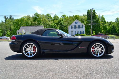 2004 dodge viper srt-10 convertible black mamba edition w/ 5,628 miles