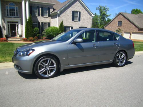 2006 infiniti m35 sport sedan 4-door 3.5l. excellent condition inside and out.