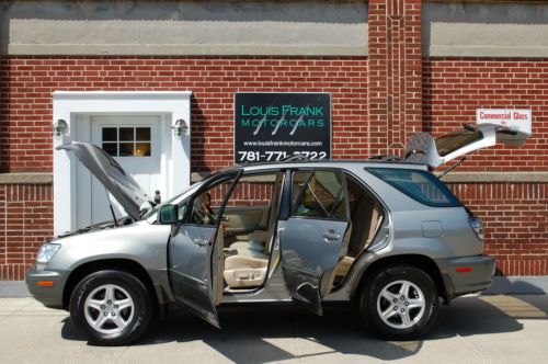 Awd fully serviced! xenons! heated seats! best color combo! best rx300 on ebay!