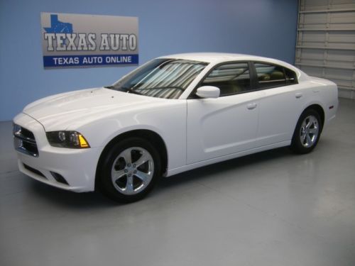 We finance!!!  2011 dodge charger rallye plus nav heated leather 22k texas auto