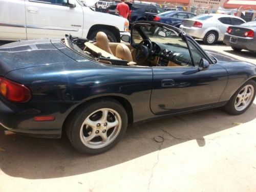 1999 mazda miata base convertible 2-door 1.8l