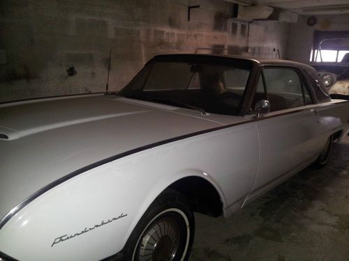 1962 ford thunderbird