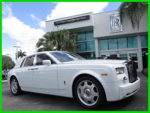 06 arctic white 6.8l v12 rr *crossbanded veneer *lexicon audio *picnic tables*fl