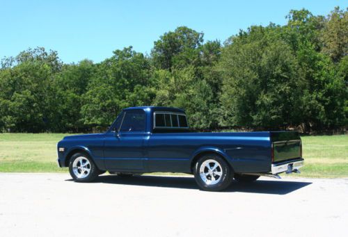 Classic restored 1971 chevrolet c10 pickup