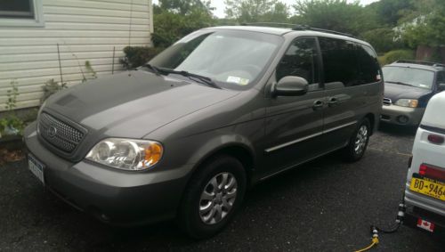 2005 kia sedona lx mini passenger van 5-door 3.5l