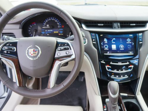 2014 cadillac xts base