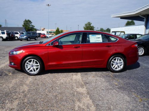 2014 ford fusion se