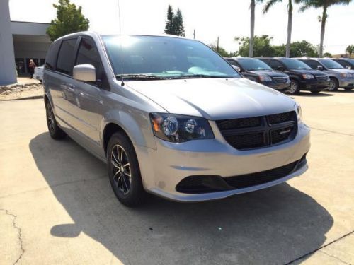 2014 dodge grand caravan avp/se