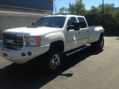 2013 gmc 3500hd denali amazing like new cond 9k miles!!!!