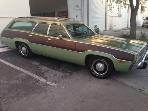 1973 plymouth satellite wagon surf wagon