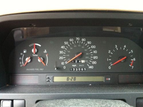 1996 Volvo 850 Turbo Sedan 4-Door 2.3L, image 8